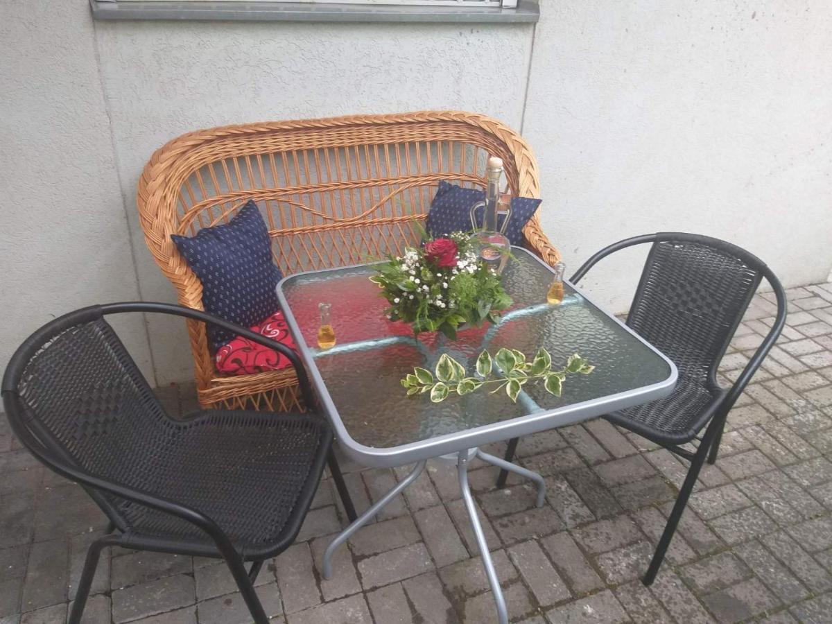 Apartman Nv Apartman Vrnjačka Banja Kültér fotó